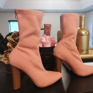 Booties /Nude/pinkish
